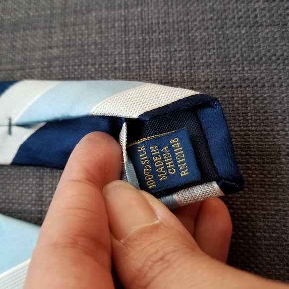 3 used neckties - Picture 2 of 12